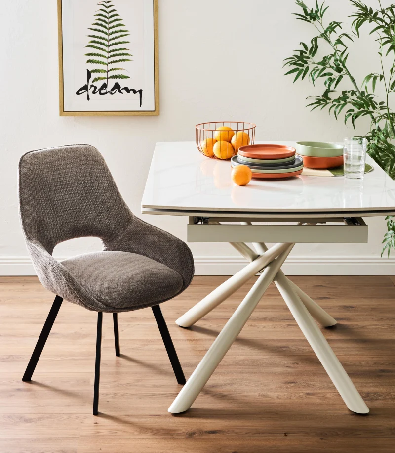 Sedia Krystal in tessuto marrone