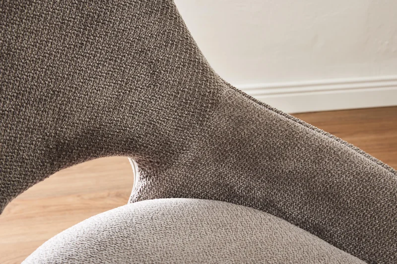 Sedia Krystal in tessuto marrone