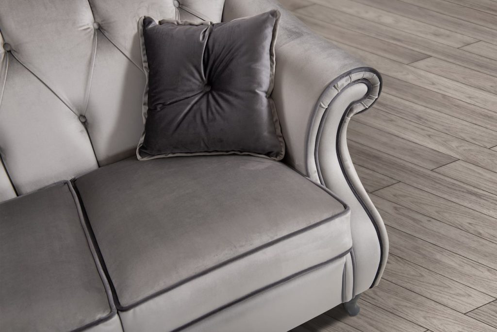 Divano classico Ambra 3 posti con 2 cuscini