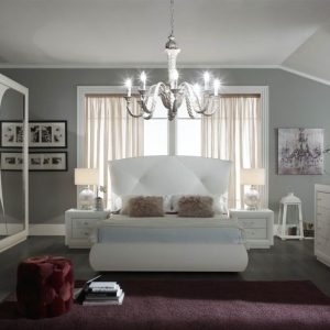 Camera matrimoniale con decori completa