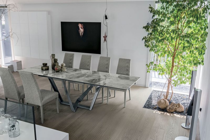 Tavolo moderno PRIAMO