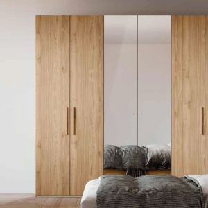 Armadio 6 ante con specchio centrale