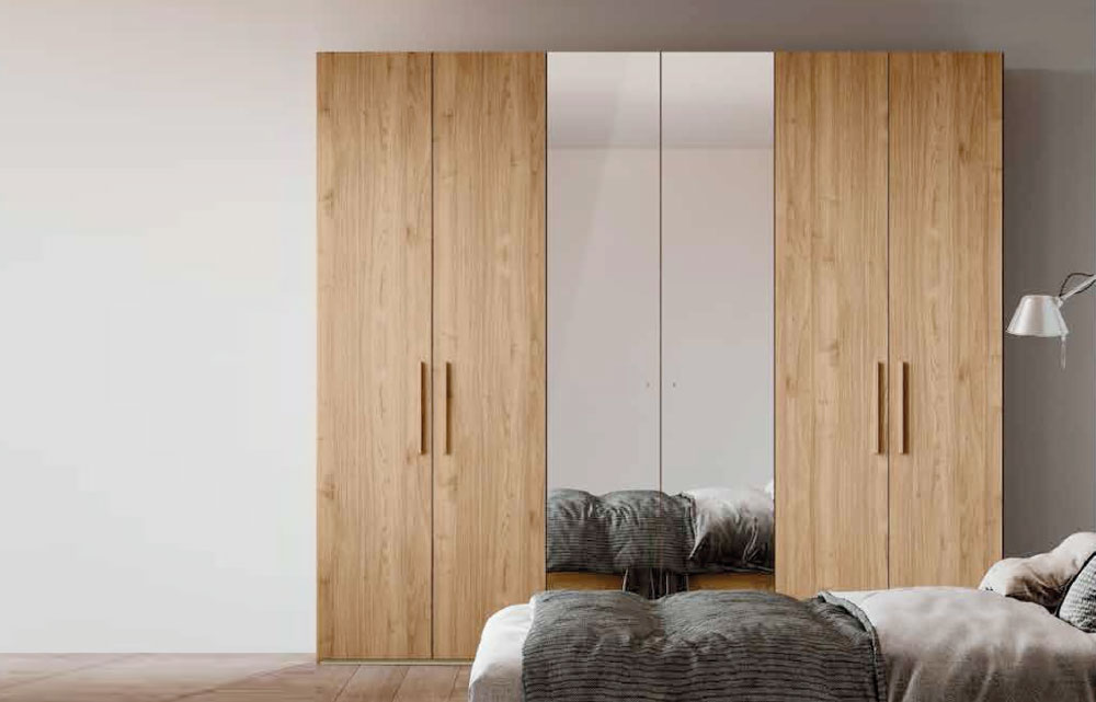 Armadio 6 ante con specchio centrale