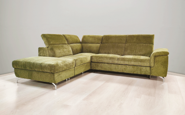 Divano letto moderno CATIA con letto estraibile e pouff contenitore