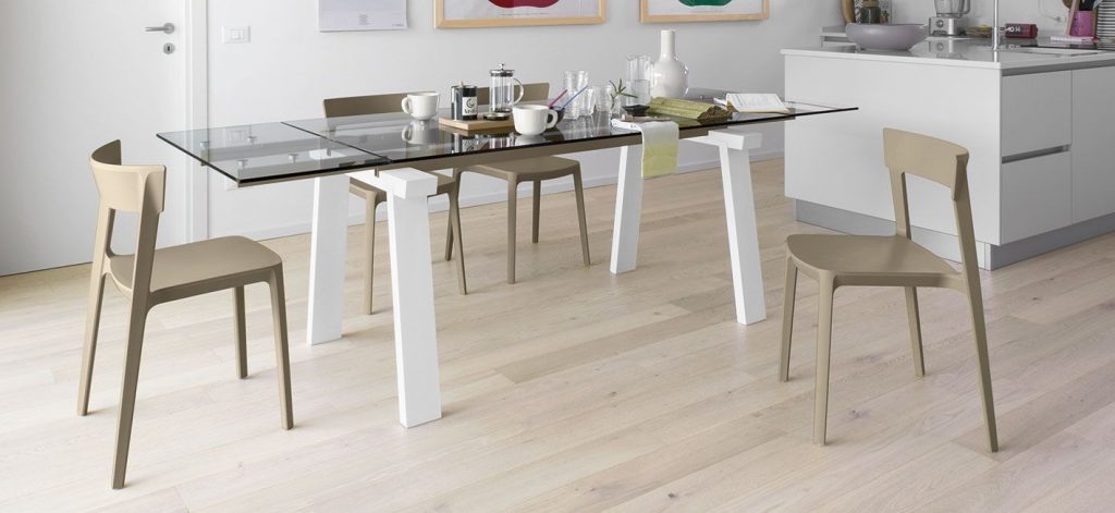 Tavolo LEVANTE alungabile in legno, metallo e vetro