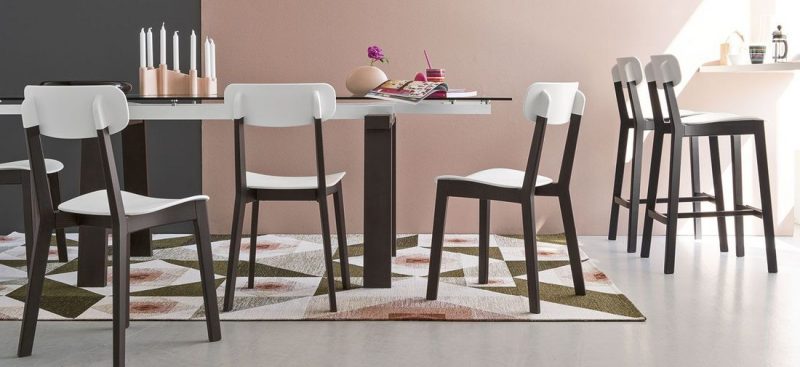 Tavolo LEVANTE alungabile in legno, metallo e vetro