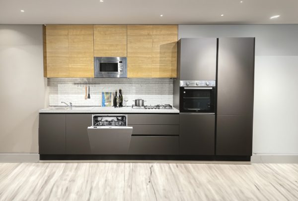 Cucina componibile moderna RIO 363 cm completa