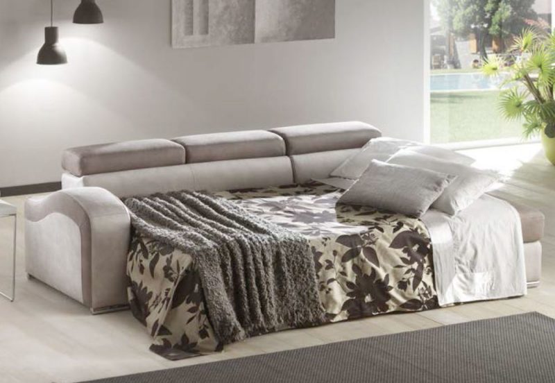 Divano Letto  Ambra  con ampi braccioli, letto estraibile a carrello