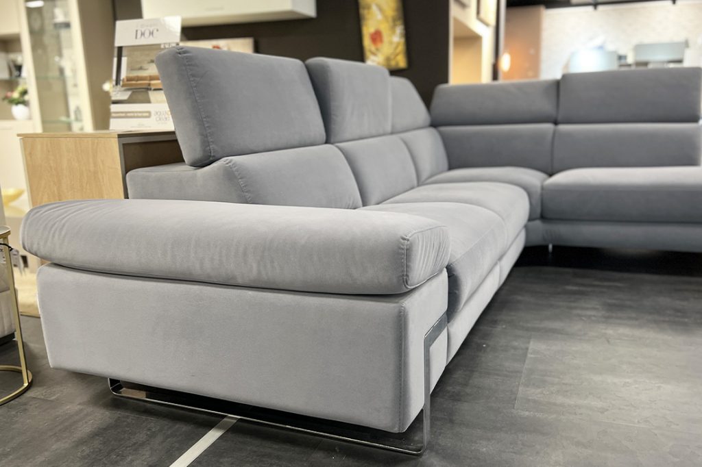 Divano METROPOLIS con tessuto aquaclean  - I DIVANI DOC - OFFERTA