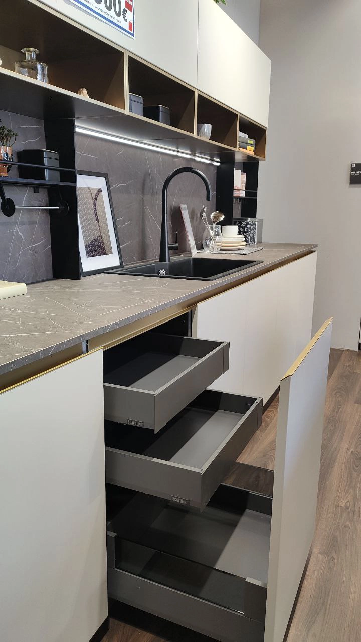 Cucina DELINEA - OFFERTA SCAVOLINI