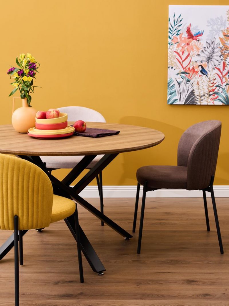 shelly_tabacco4 Sedia Shelly in Tessuto Tabacco con Gambe Nere