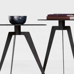 Tavolino in metallo nero TRICK