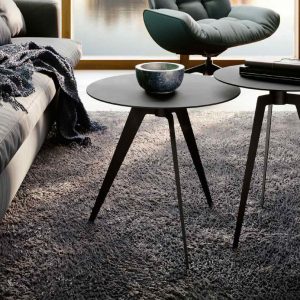 Tavolino in metallo nero TRICK