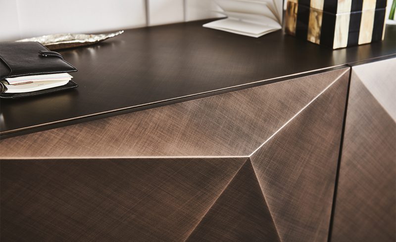 EMANUELE TORTORA 2017 Kayak | Cattelan Italia