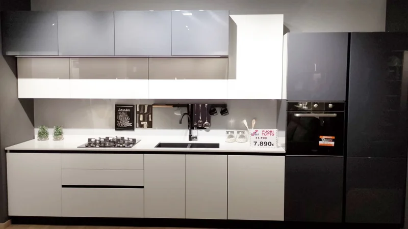 Cucina KORINNA LACCATA - OFFERTA EVO CUCINE